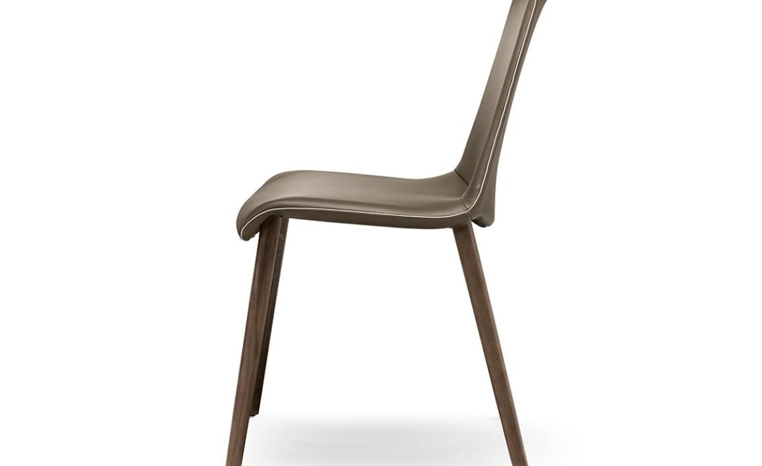 Стул от фабрики Walter Knoll модель Liz Wood 