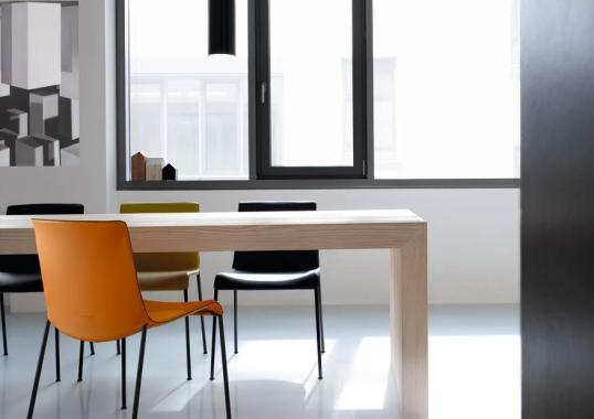 Стул от фабрики Walter Knoll модель Liz  