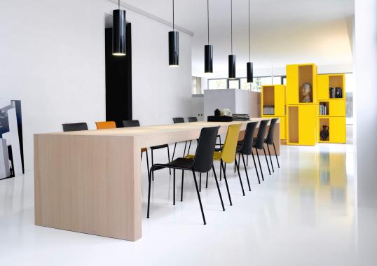 Стул от фабрики Walter Knoll модель Liz  