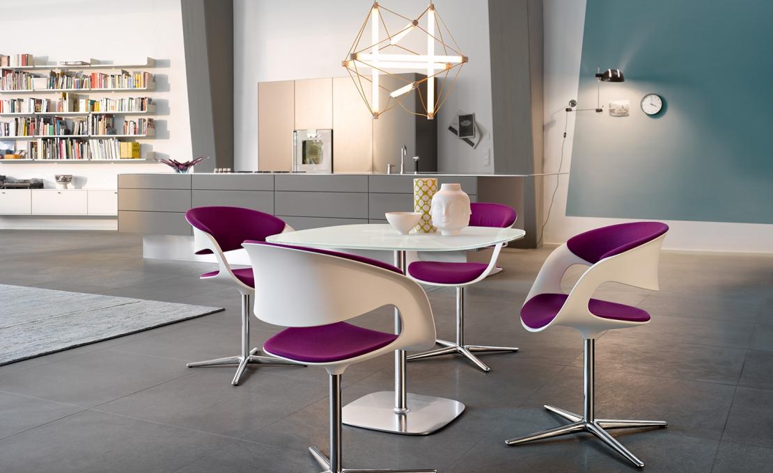 Стол от фабрики Walter Knoll модель Lox Table