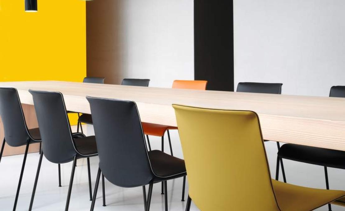 Стул от фабрики Walter Knoll модель Liz  