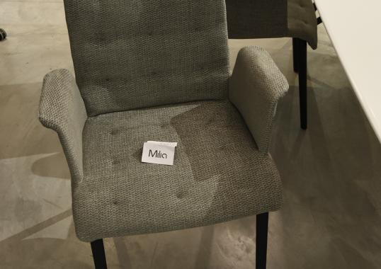 Стул от фабрики Walter Knoll модель Liz Wood 