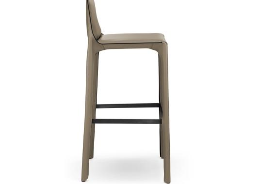 Барный стул от фабрики Walter Knoll модель Saddle  Bar