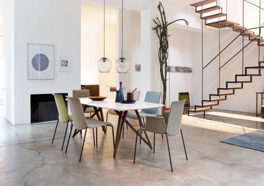 Стол от фабрики Walter Knoll модель Seito Table