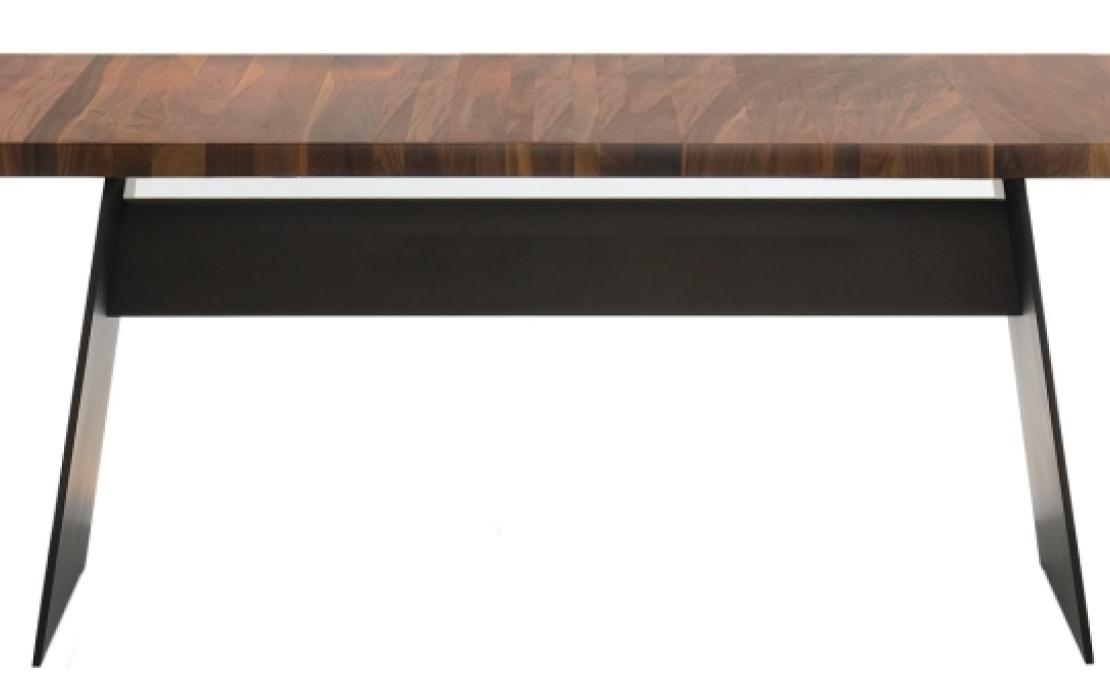 Стол от фабрики Walter Knoll модель Tadeo Table