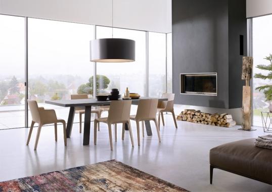 Стол от фабрики Walter Knoll модель Tadeo Table with Wooden Legs