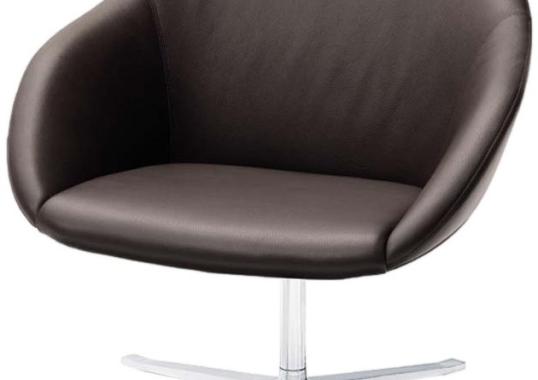 Кресло от фабрики Walter Knoll модель Turtle Lounge 