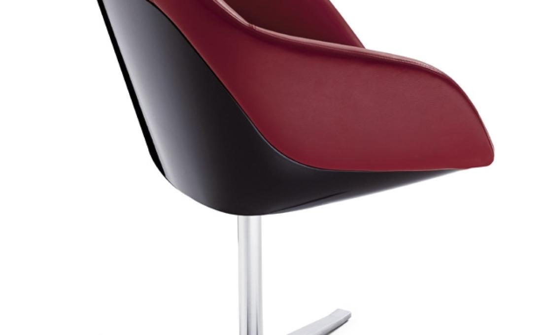 Стул от фабрики Walter Knoll модель Turtle 
