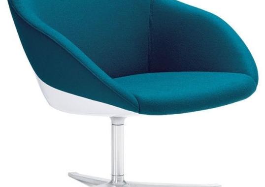 Кресло от фабрики Walter Knoll модель Turtle Lounge 