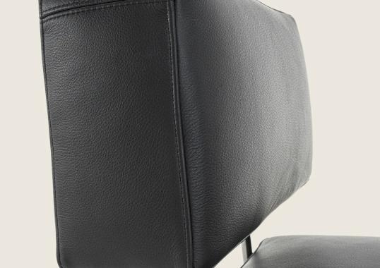 Стул модель AVALON фабрики Flexform - Антонио Читтерио