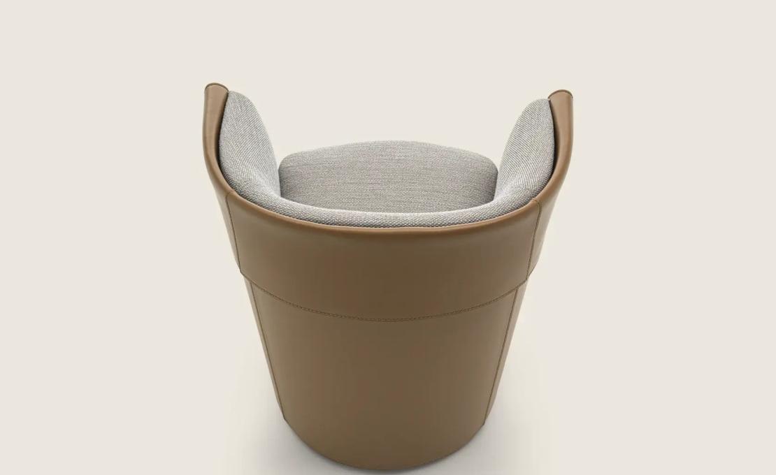 Кресло модель OZZY фабрики Flexform - Patrick Norguet