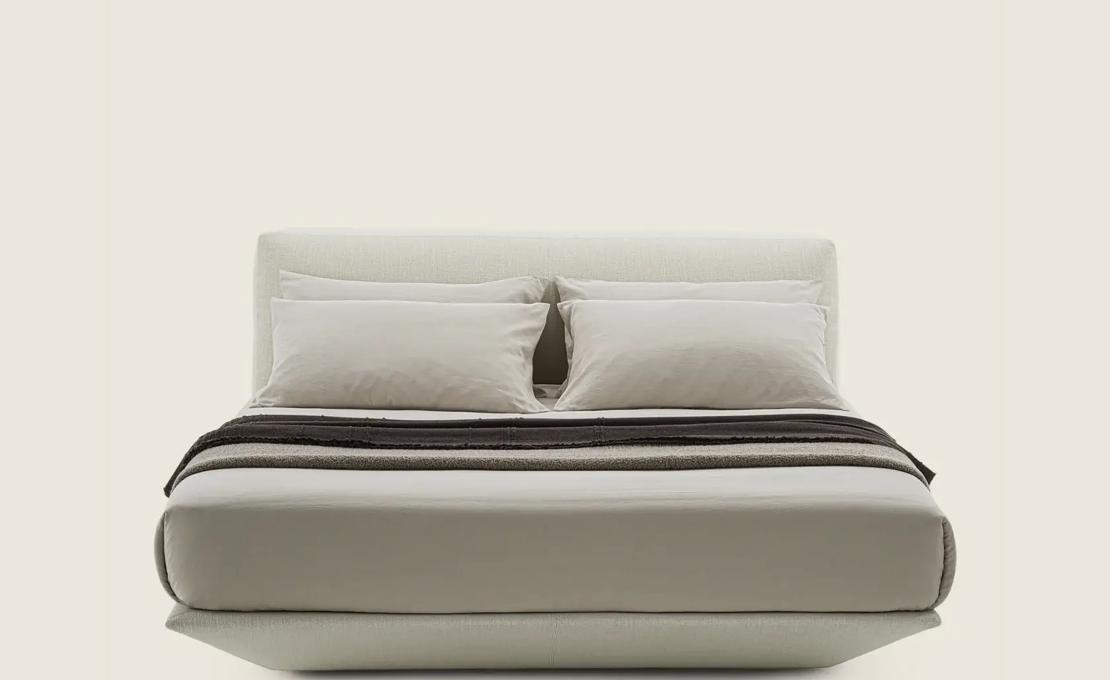 Кровать модель LOUNGESCAPE фабрики Flexform - Антонио Читтерио