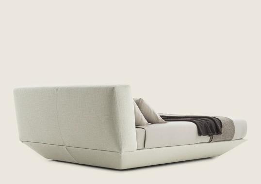 Кровать модель LOUNGESCAPE фабрики Flexform - Антонио Читтерио