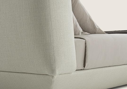 Кровать модель LOUNGESCAPE фабрики Flexform - Антонио Читтерио