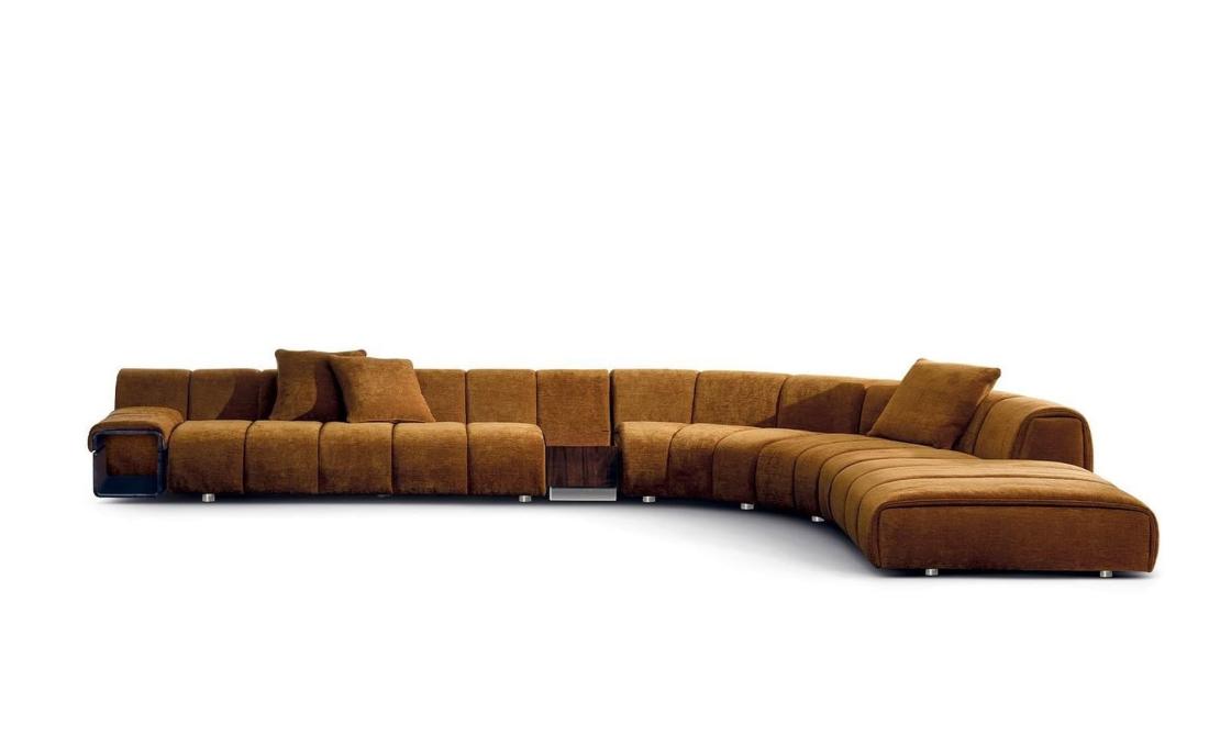 Диван модель Ruffle фабрики Minotti - GamFratesi