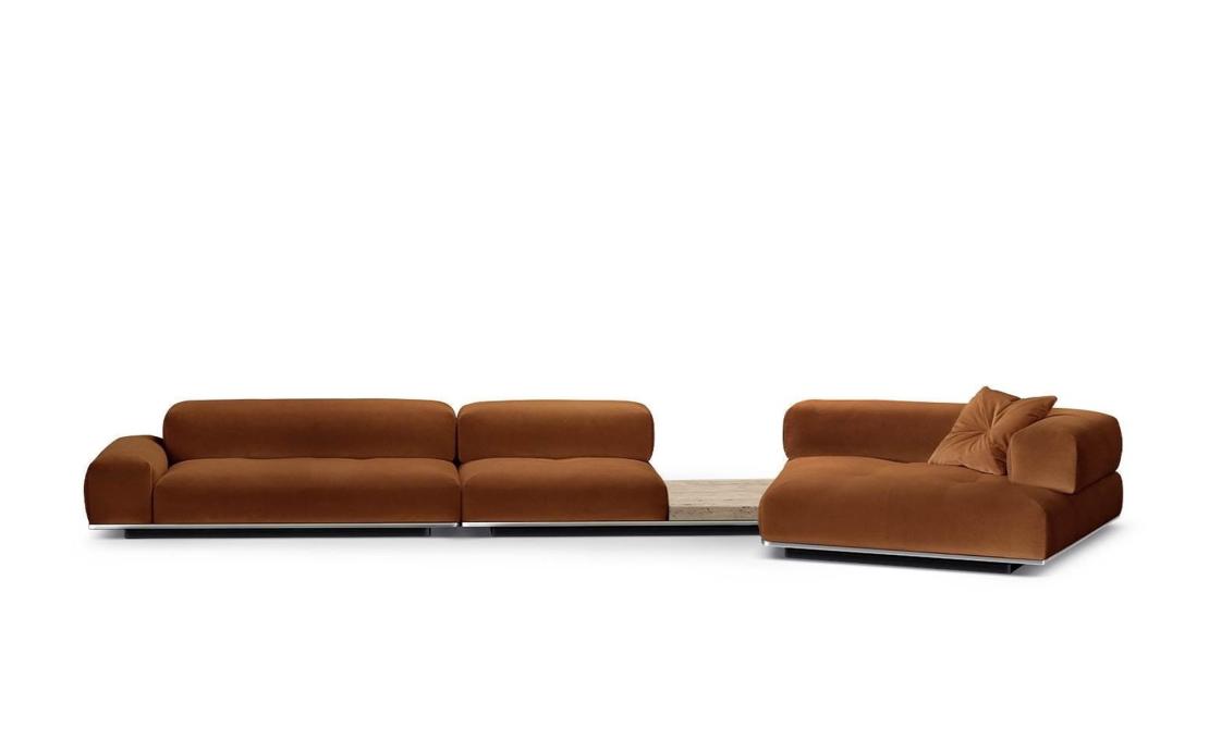 Диван модель Orion фабрики Minotti