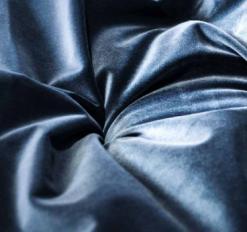 Фотографии образцов отделок и возможных цветов фабрики Bedding