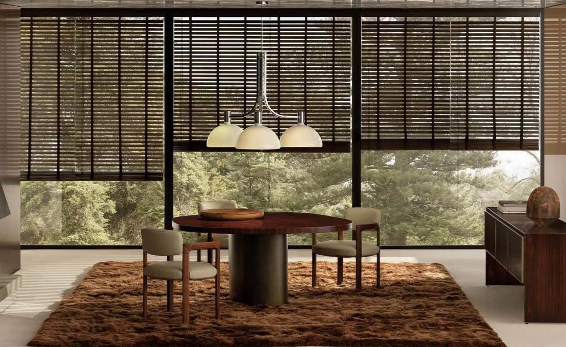 Стол модель Bézier Dining фабрики Minotti - Marcio Kogan