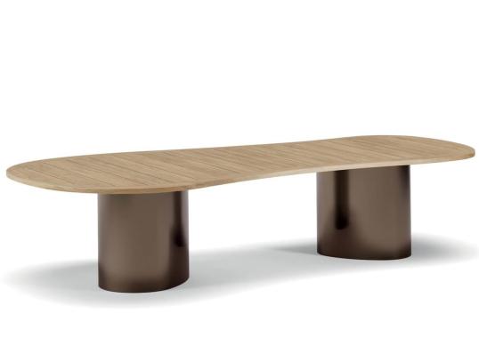 Стол модель Bézier Dining Outdoor фабрики Minotti - Marcio Kogan