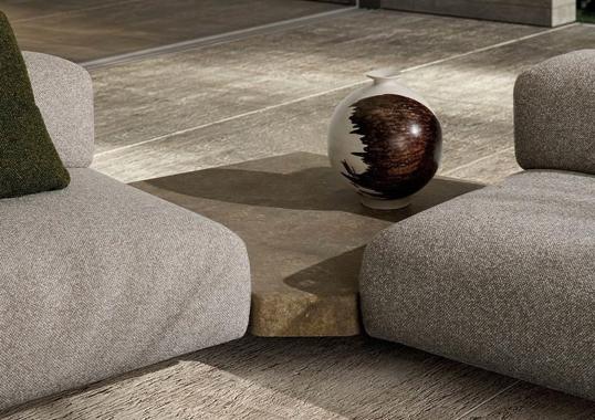 Журнальный столик модель Orion Outdoor фабрики Minotti - Giampiero Tagliaferri