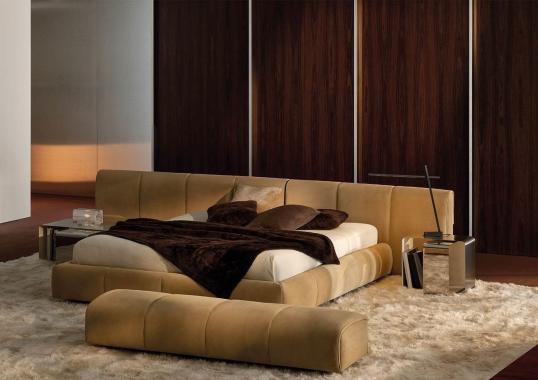 Кровать модель Ruffle фабрики Minotti - GamFratesi