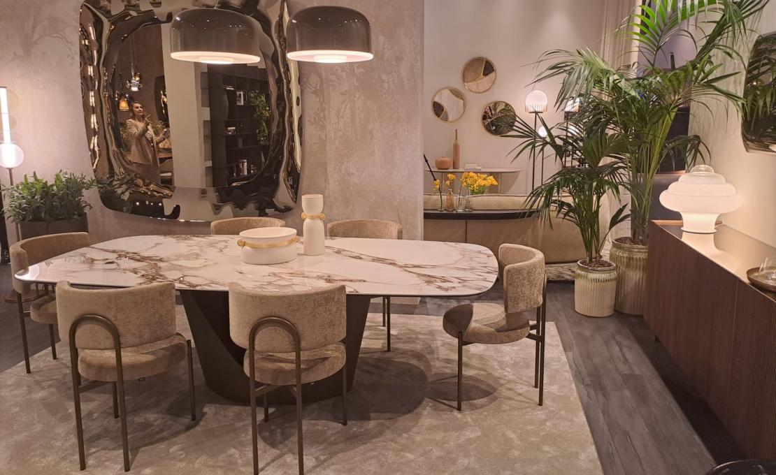 Обеденный стол модель Gala фабрики Tonin Casa - Angelo Tomaiuolo