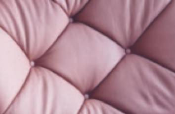 Фотографии образцов отделок и возможных цветов фабрики Moroso