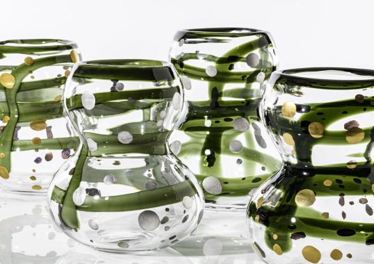 Декоративная Ваза от фабрики Venini модель Gran Bulbo Mini Gold and Green