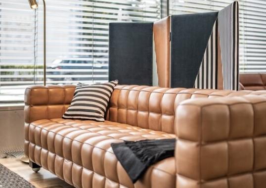 Диван от фабрики Wittmann модель KUBUS-SOFA