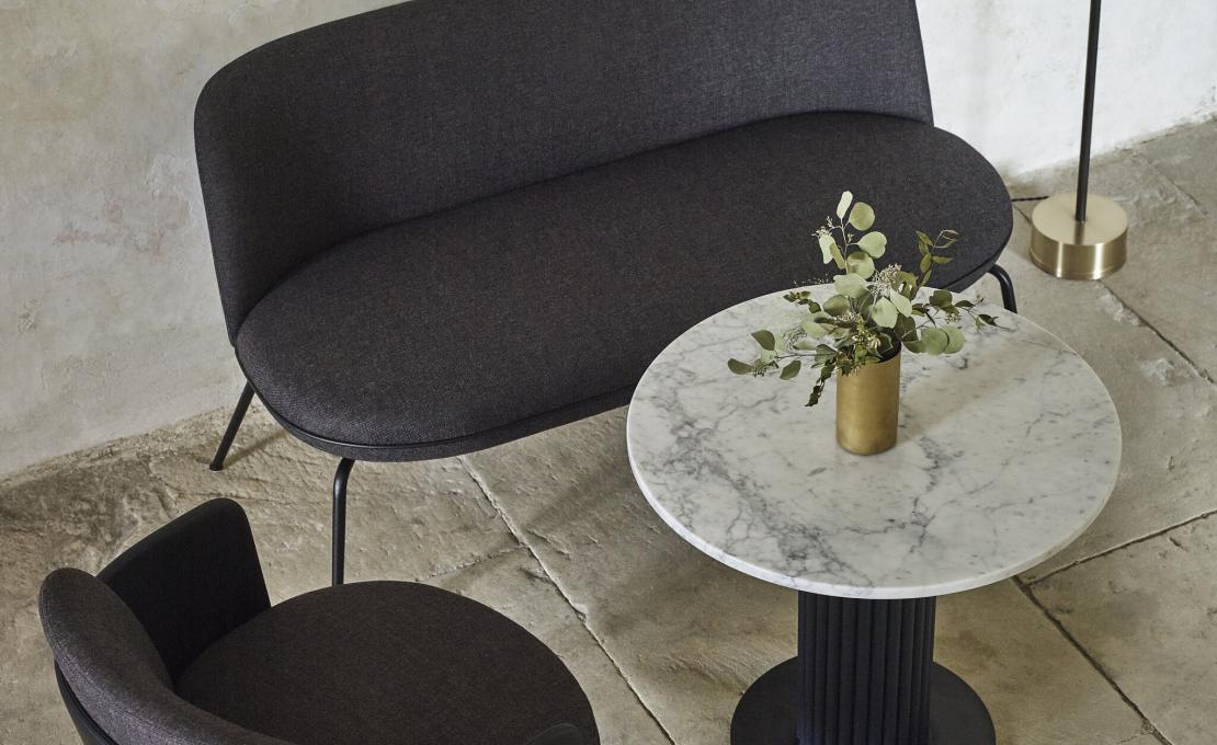 Журнальный столик от фабрики Wittmann модель MILES-SIDE TABLE