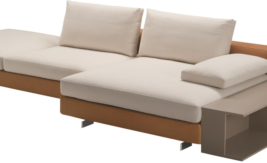 Диван от фабрики Zanotta модель 1235 SCOTT
