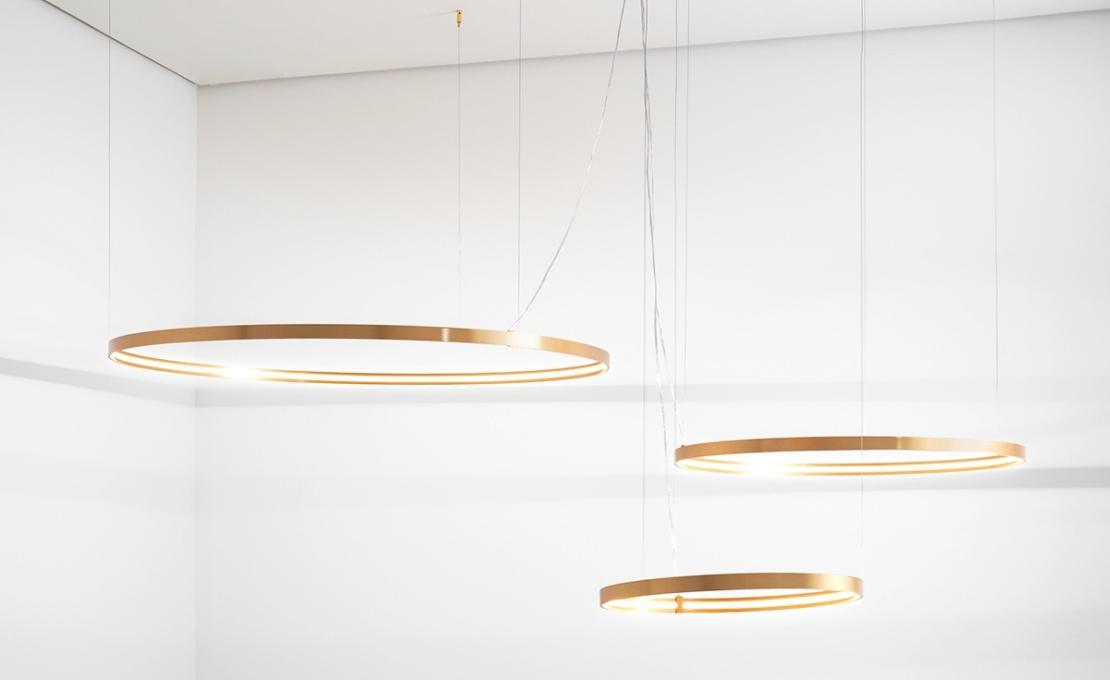 Подвесной светильник от фабрики Zava модель RINGS SUSPENSION LAMP