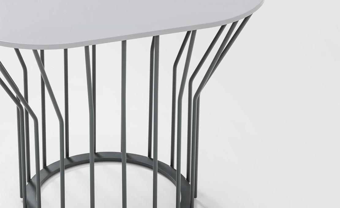 Журнальный столик от фабрики TrabA' модель 0133 Jump Small Light-Gray Coffee Table 