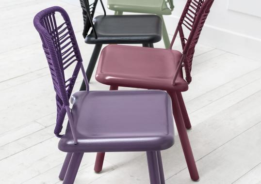 Стул от фабрики TrabA' модель Jackie Purple 