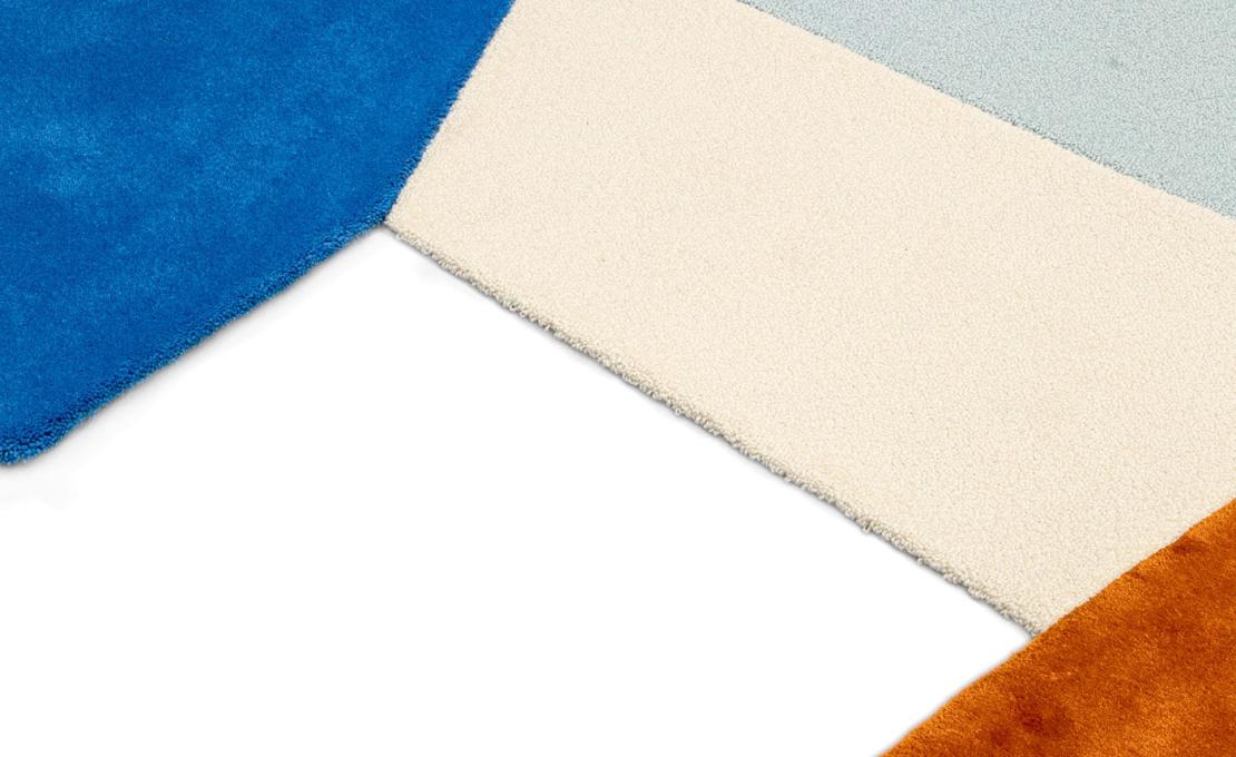 Ковер от фабрики Carpet Edition модель Sentiero di Filippo 