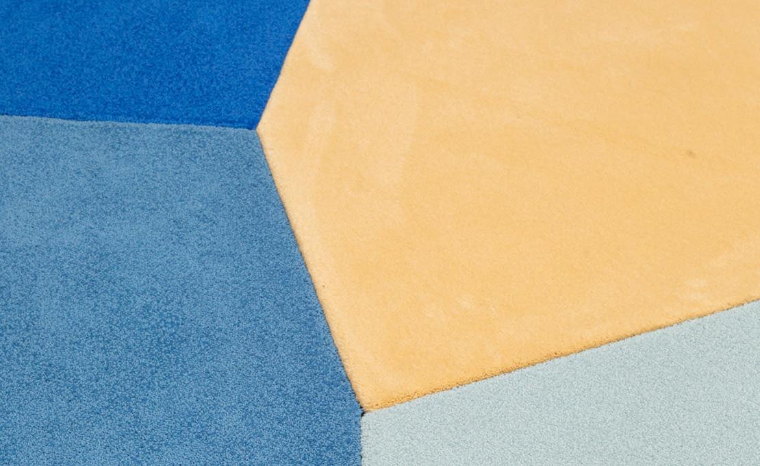 Ковер от фабрики Carpet Edition модель Sentiero di Filippo 