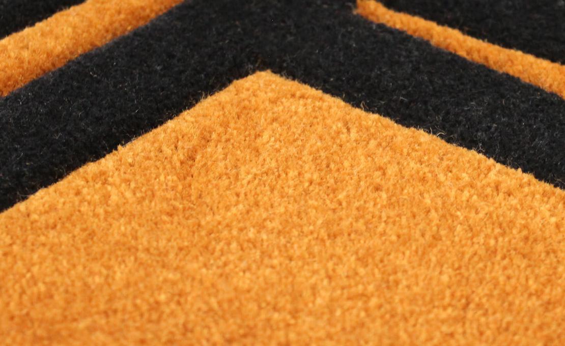 Ковер от фабрики Carpet Edition модель Kyrin Gold Rug 