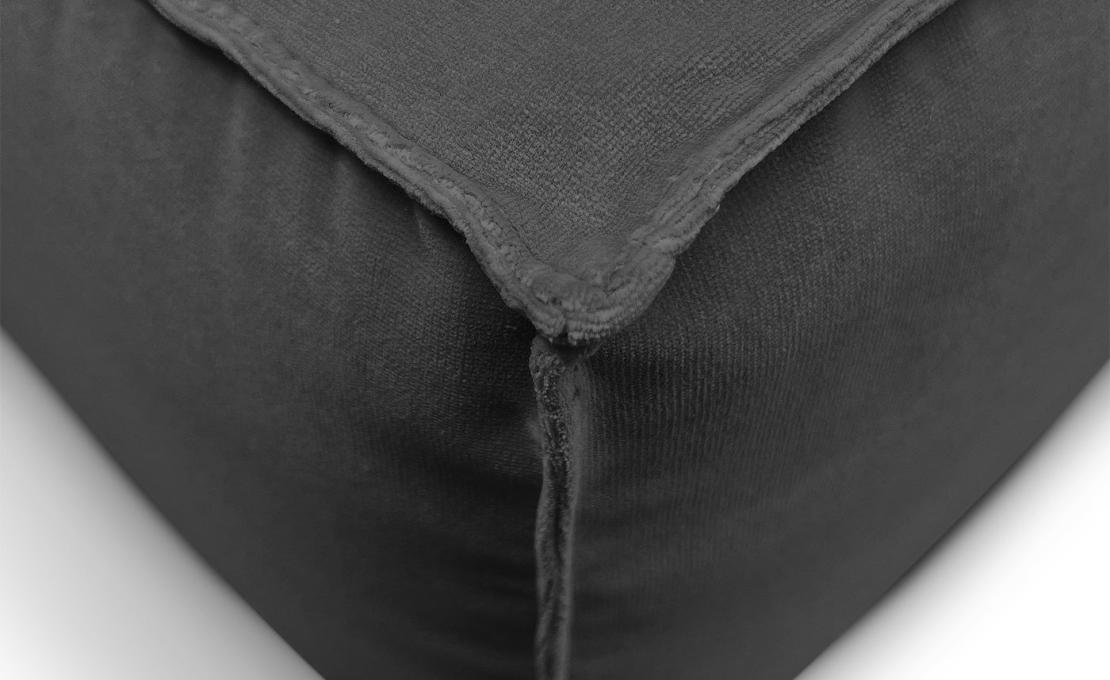Диван от фабрики DLA Design Lab модель Docker Ash Grey Velvet