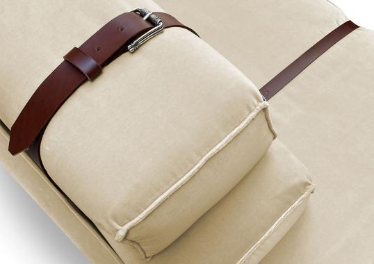 Диван от фабрики DLA Design Lab модель Docker White Cream Velvet
