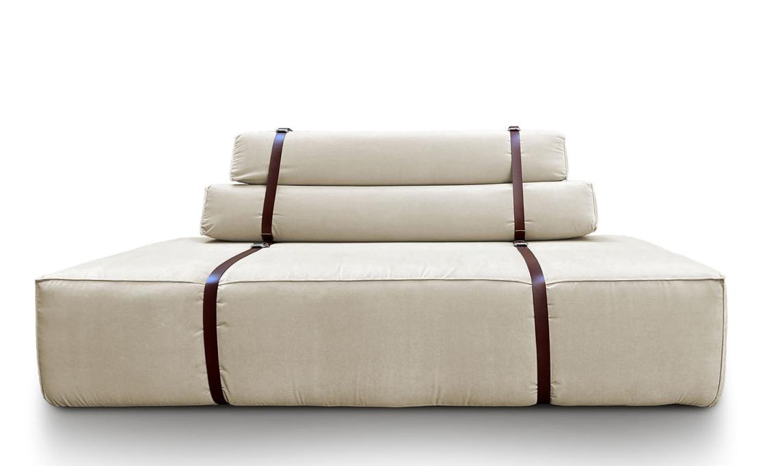 Диван от фабрики DLA Design Lab модель Docker White Cream Velvet