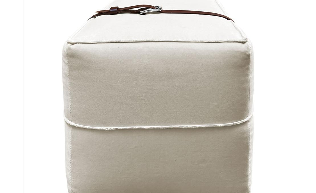 Пуфы от фабрики DLA Design Lab модель Docker White Cream Velvet