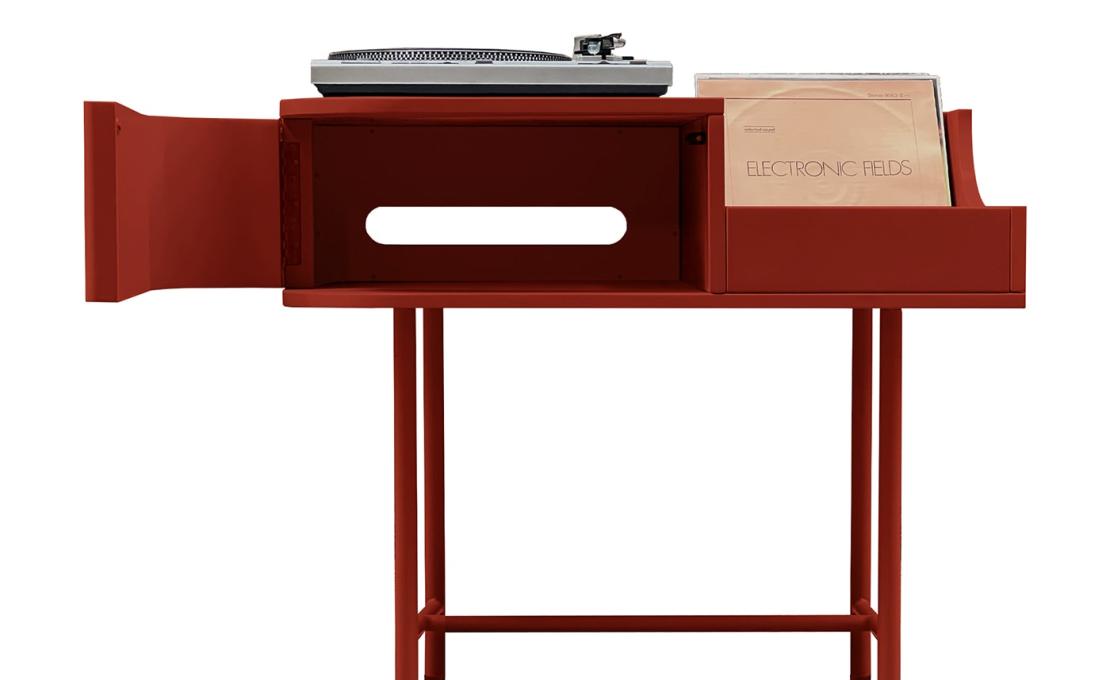 Консоль от фабрики DLA Design Lab модель VYC Fire Red