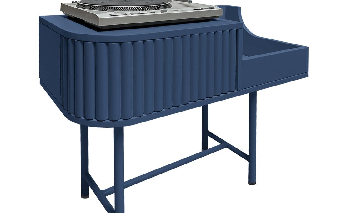 Консоль от фабрики DLA Design Lab модель VYC Ultramarine Blue