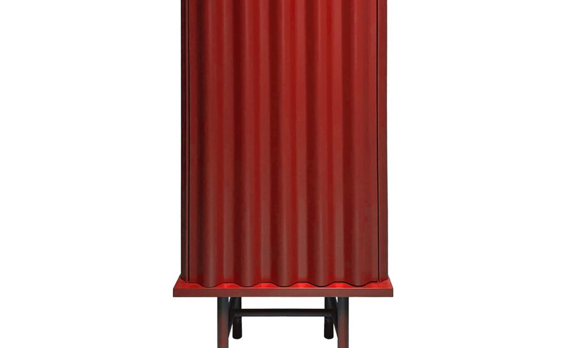 Шкаф от фабрики DLA Design Lab модель Curl Fire Red