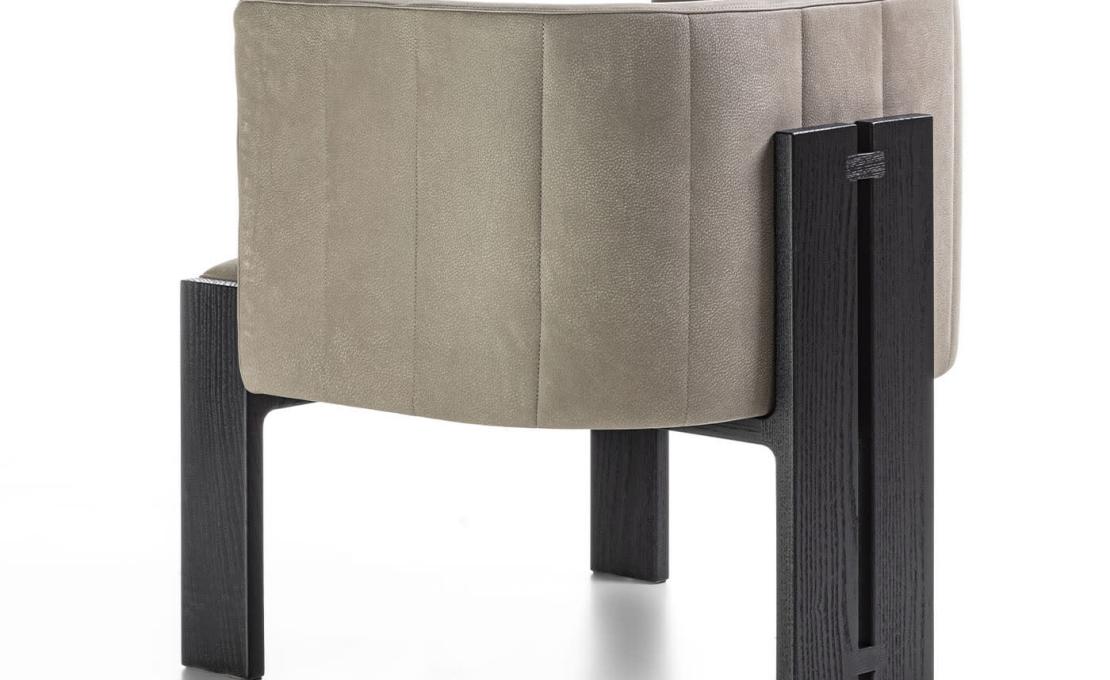 Кресло от фабрики Durame модель Tofane Taupe Black Armchair