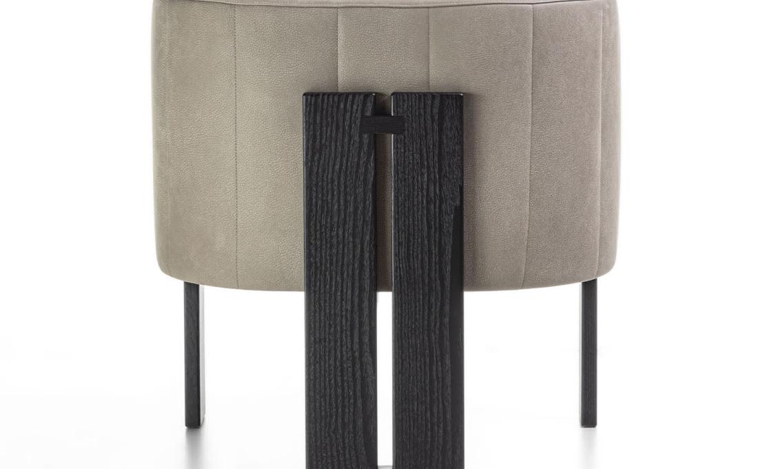 Кресло от фабрики Durame модель Tofane Taupe Black Armchair