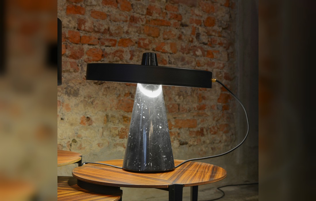 Настольная лампа от фабрики Edizioni Design модель Ed039