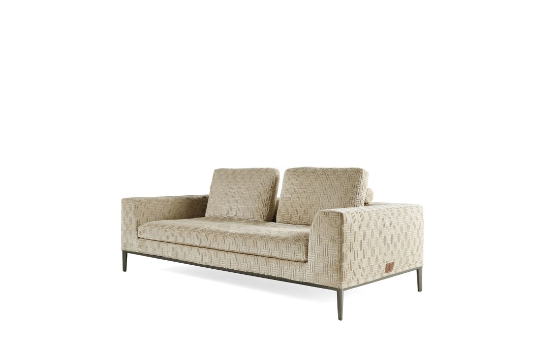 Диван от фабрики ETRO Home Interiors модель Ease