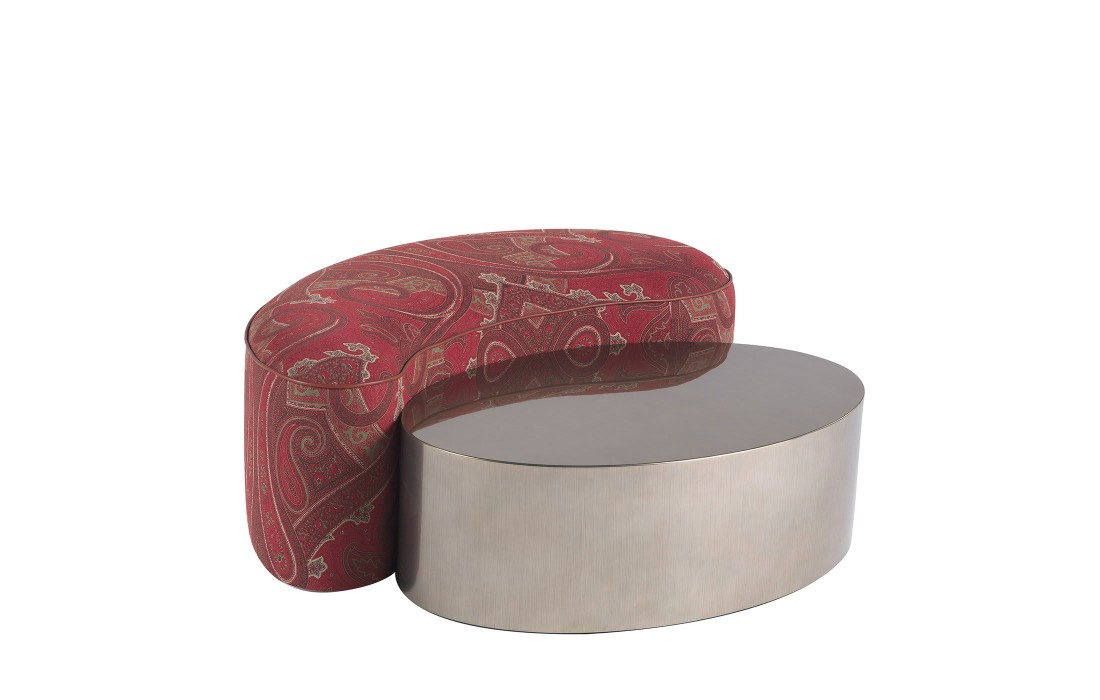 Пуфы от фабрики ETRO Home Interiors модель Goa №1