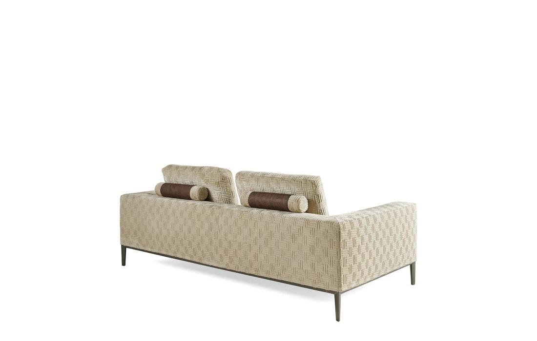 Диван от фабрики ETRO Home Interiors модель Ease